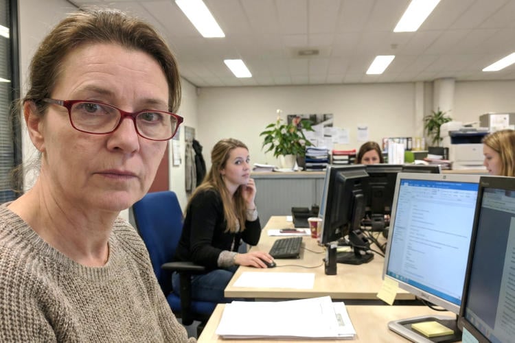 Gestreste Anita (48) die collega ‘lelijk’ en ‘lui’ noemde, bedoelde dat niet persoonlijk