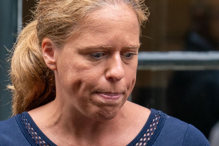 Vrouw (48) blijkt al jaar lang burgemeester van Rotterdam