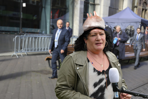 Caroline van der Plas steelt de show op Prinsjesdag met opvallende uiermuts