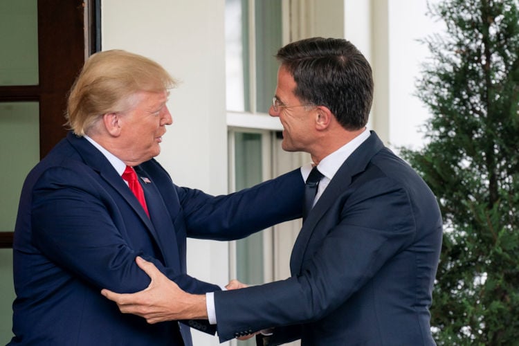 Rutte op bezoek bij Trump: “Best een beetje zenuwachtig”