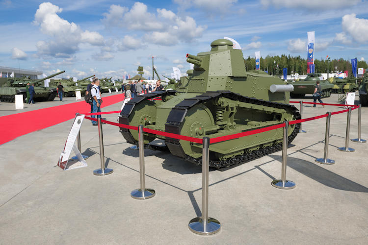 China komt met goedkoop, elektrisch tankje voor duurzame oorlogvoering