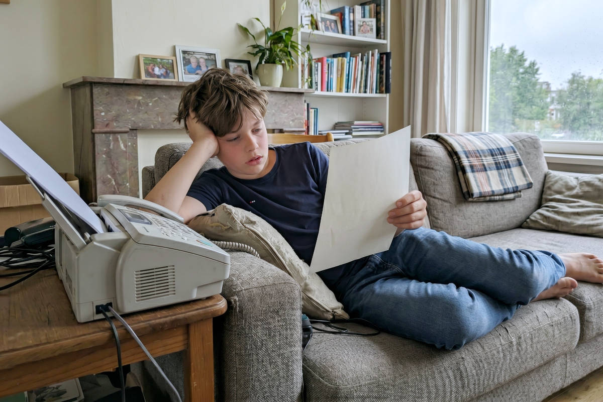 Verenigd Koninkrijk verbiedt fax voor kinderen tot 16 jaar