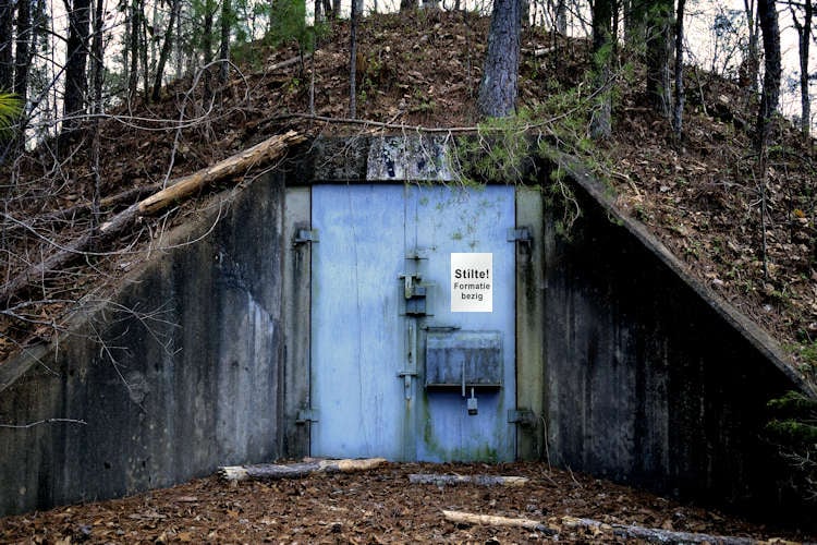 In deze bunker wordt 24 uur per dag onderhandeld over een nieuw kabinet