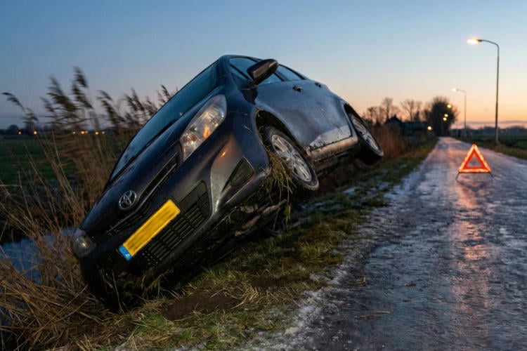 Code geel met terugwerkende kracht afgekondigd vanwege gladde wegen