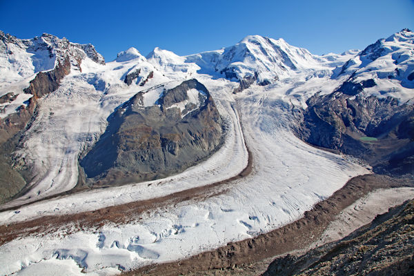 Klimaatkenner: “Twee of drie gletsjers wereldwijd is genoeg”