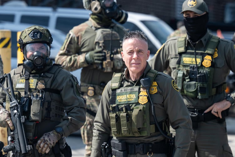 Weggestuurde ICE-baas Greg Bovino pakt oude baan van verpleegkundige weer op