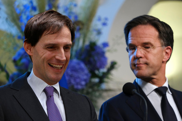 Wopke Hoekstra mag dinsdag met Mark Rutte op bezoek bij president Biden: “Ja, natuurlijk ben ik zenuwachtig”