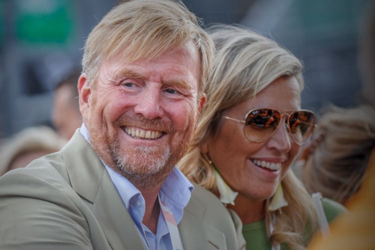 Van gewone student naar multimiljonair… wat is het geheim achter het succes van Willem-Alexander?