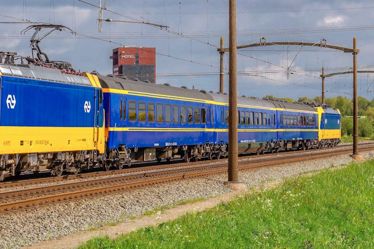 Koninklijke trein naar museum, welk vervoermiddel gebruikt de koning nu?