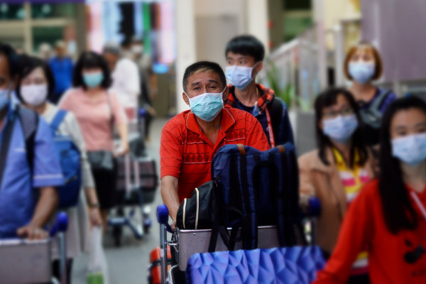 Chinezen boos over reisbeperkingen: “Wij hebben nog nooit een ziekte verspreid”