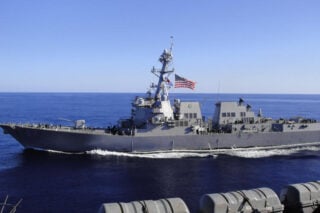 Amerikaanse marine bestrijdt piraterij door preventief zelf alle schepen te kapen