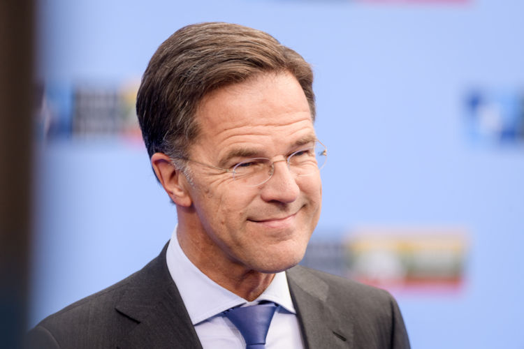 Complimenten voor NAVO-baas Rutte: nu al vrede in alle aangesloten landen