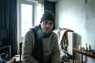 Mark (43) oefende 72 uur zonder stroom: “Ik moest mijn koffiebonen kauwen en zelf de wc doorspoelen”