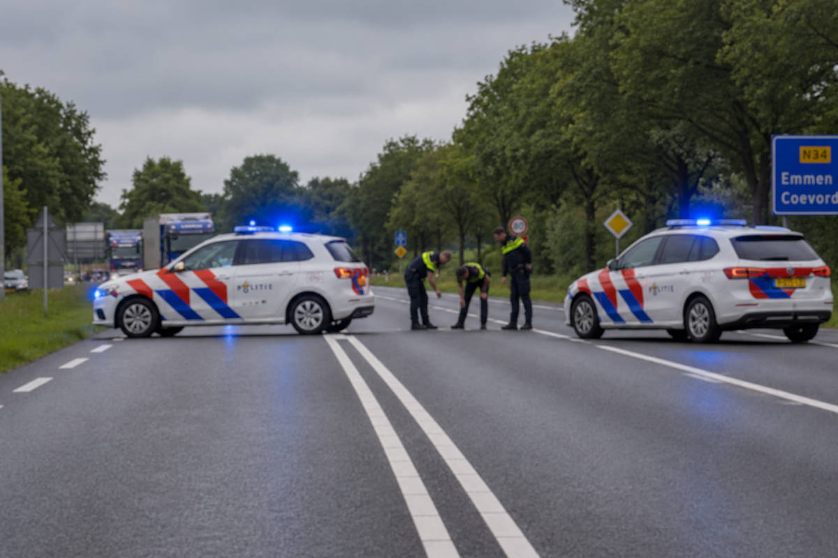 Slak haalt overkant van N34 niet ondanks grootschalige reddingsactie