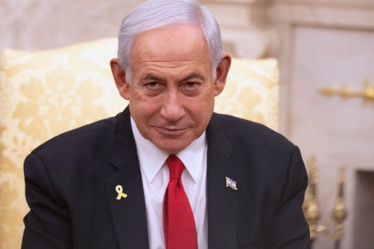 Netanyahu roept buurlanden die zin hebben in oorlog op om zich te melden