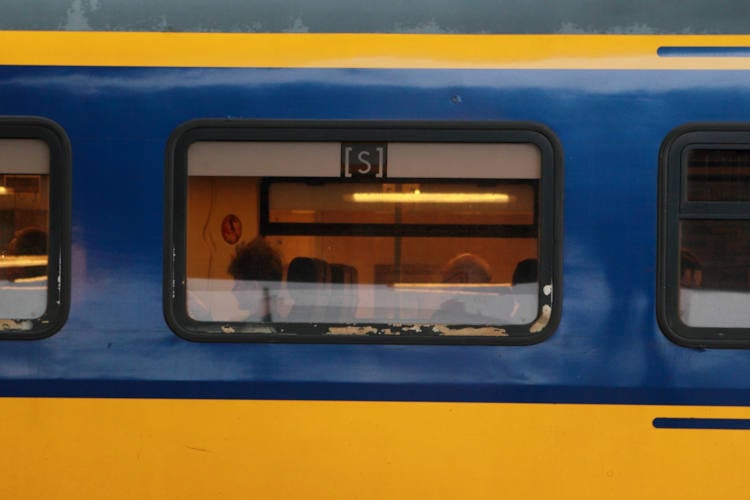 NS komt met schreeuwcoupé voor agressieve reizigers