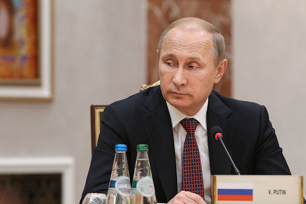 Poetin teleurgesteld na annexatie: “Tot nu toe alleen felicitaties ontvangen van Thierry Baudet”