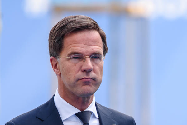 Premier Rutte stoort zich aan het woord ‘demissionair’: “Dat klinkt zo negatief”