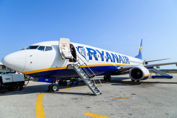 Keurige passagier verstoort vakantievlucht Ryanair