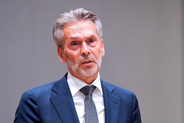 Dick Schoof komt met boek ‘Mijn Leven als Premier’