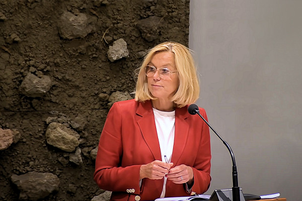 Economen tevreden over minister Kaag: slechts 15 miljard aan kabinetsuitgaven niet op orde