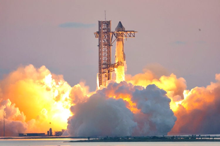 SpaceX geschrokken van succesvolle test Spaceship: “We onderzoeken wat er precies is gebeurd”