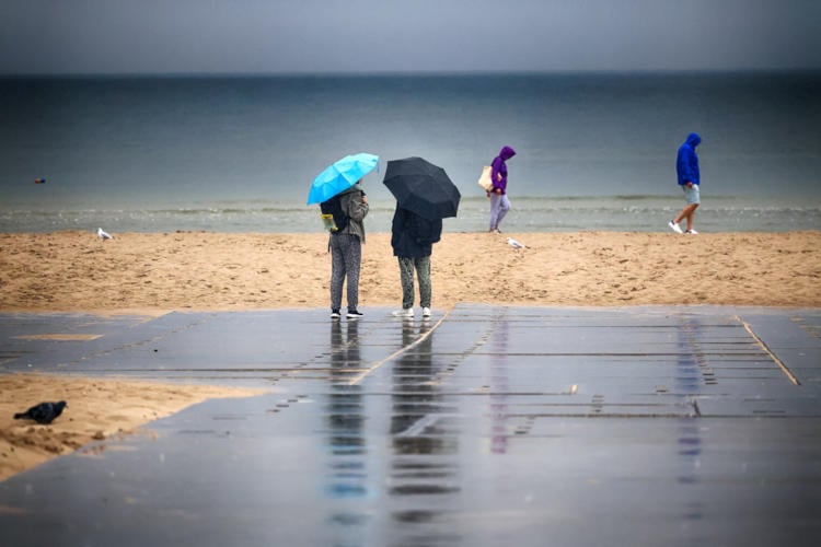 Hooguit 20 graden: Nederlanders zijn koude zomer spuugzat