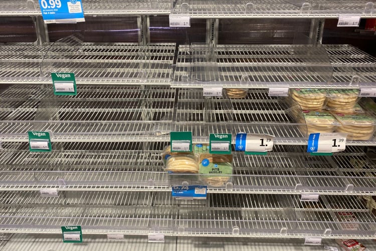 Kabinet tevreden over omgang met sneeuw: “De totale chaos brak precies volgens het draaiboek uit”