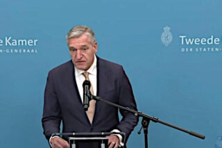 Informateur Buma gaat publiek om hulp vragen bij formatie Informateur Buma gaat publiek om hulp vragen bij formatie