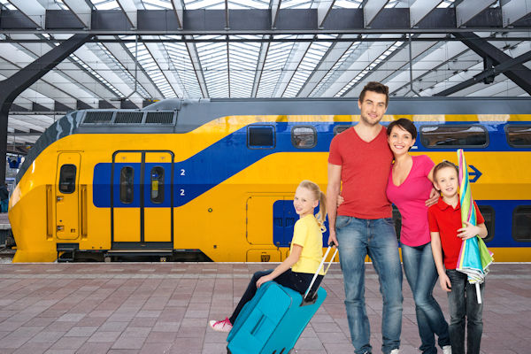 Steeds meer vakantiegangers met de trein naar Mallorca: “Vanuit Rotterdam is het goed te doen”