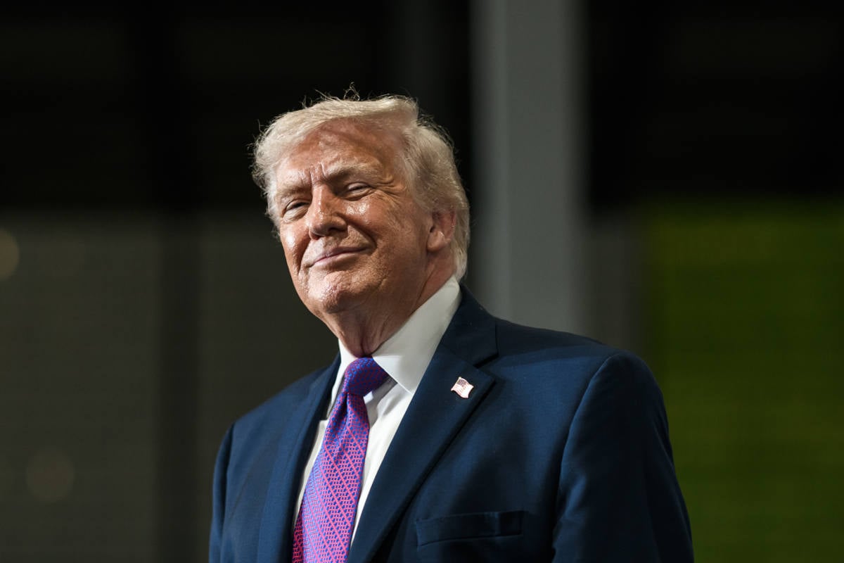 Trump stelt oorlog met Iran uit tot kiezers er niets meer over te zeggen hebben