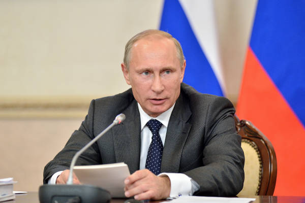 Poetin roept op tot wapenstilstand Soedan: “Met geweld bereik je niets”