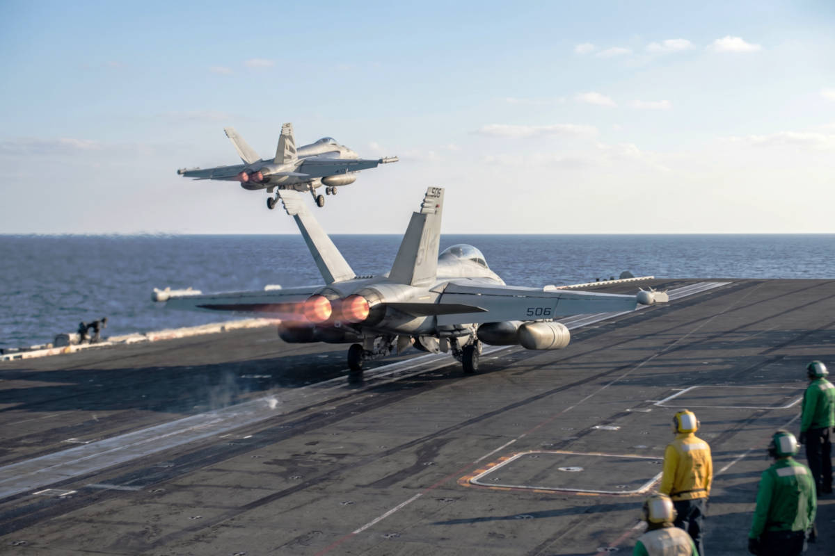 Amerikaanse vredesbombardementen bruut verstoord door Iraanse vergeldingsaanval