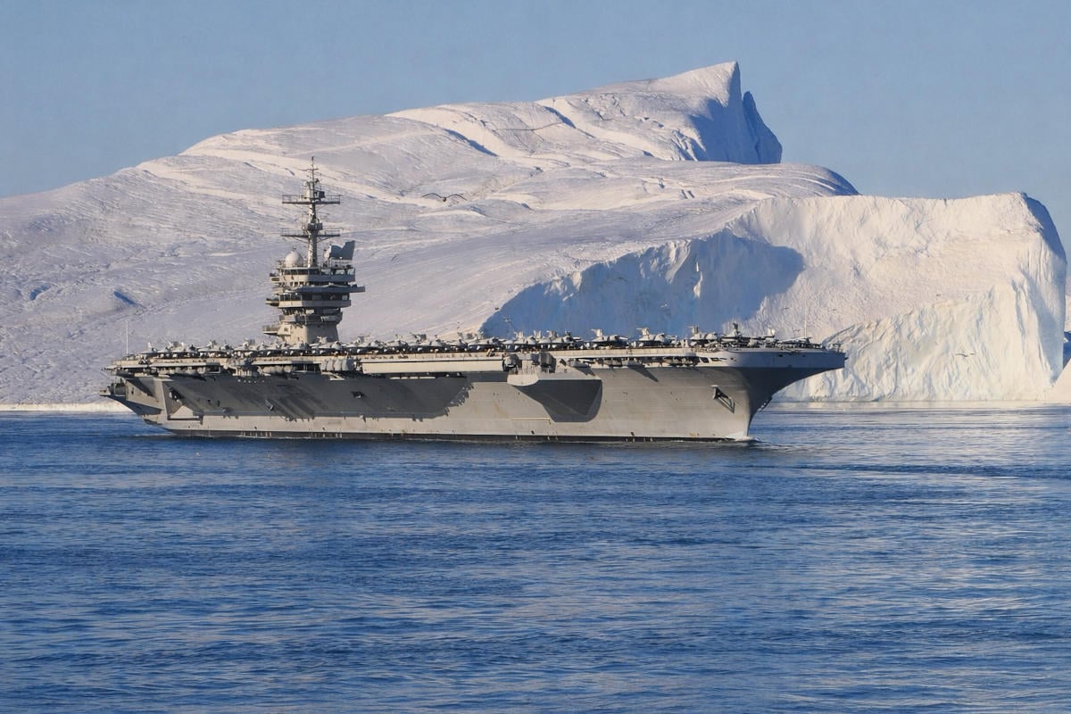 Iran legt uit voorzorg vliegdekschip voor de kust van Groenland