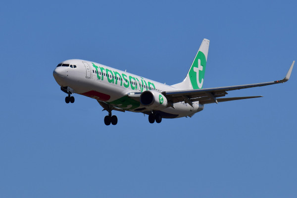 Transavia komt met oplossing: “Vliegen met één vleugel technisch haalbaar”