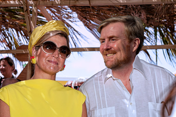Koninklijk paar viert trouwdag op Curaçao: “Hier hadden we voor gespaard”