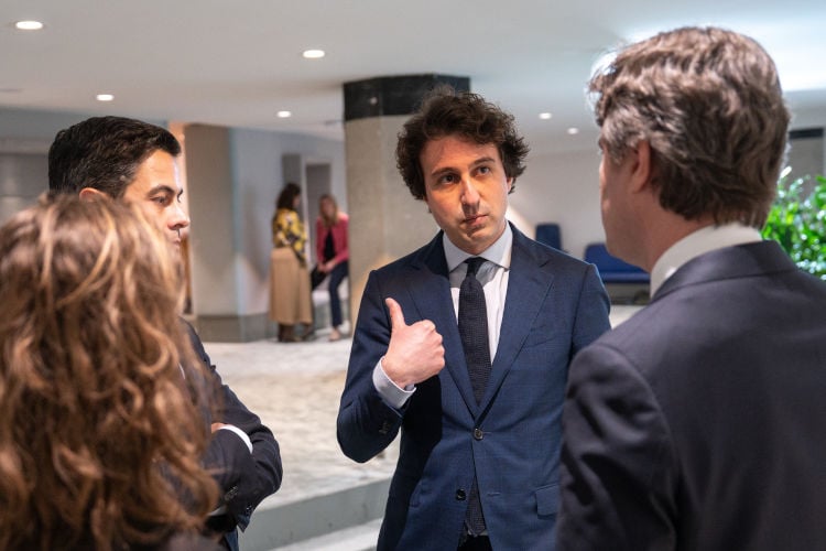 Formatie via loting lijkt onvermijdelijk